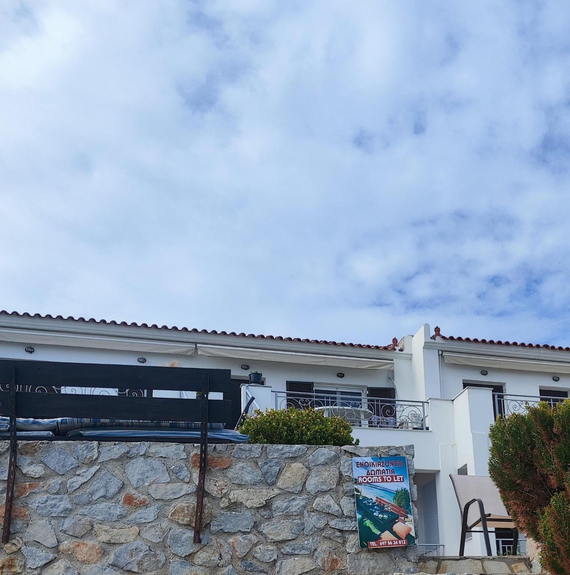 Ferienwohnung Ελένη Megalochori  Exterior foto